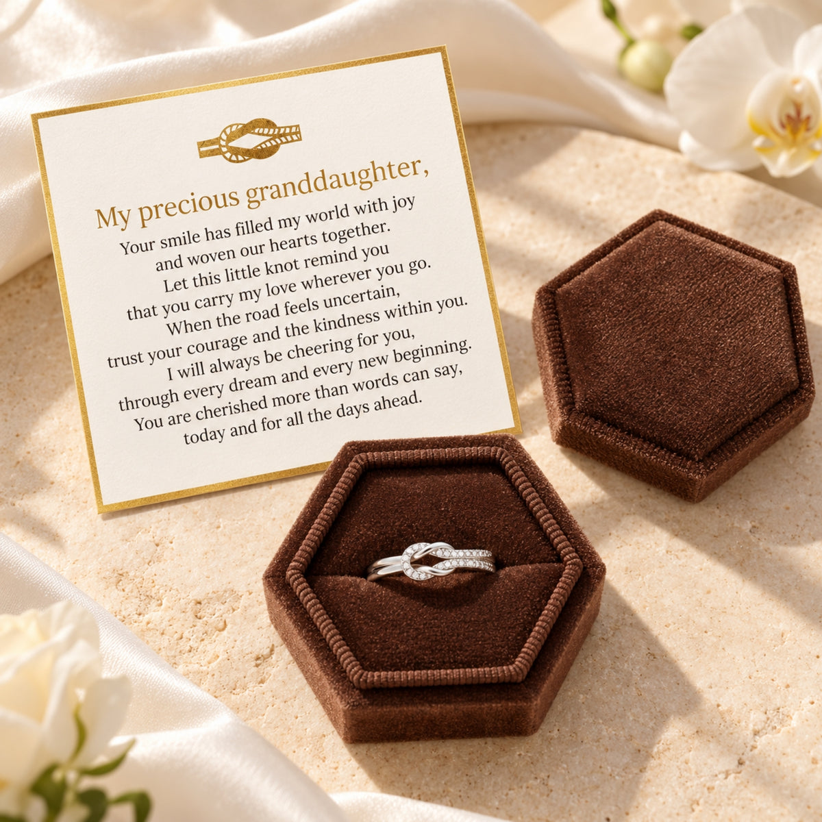 De verstrengelde liefdesknoopring