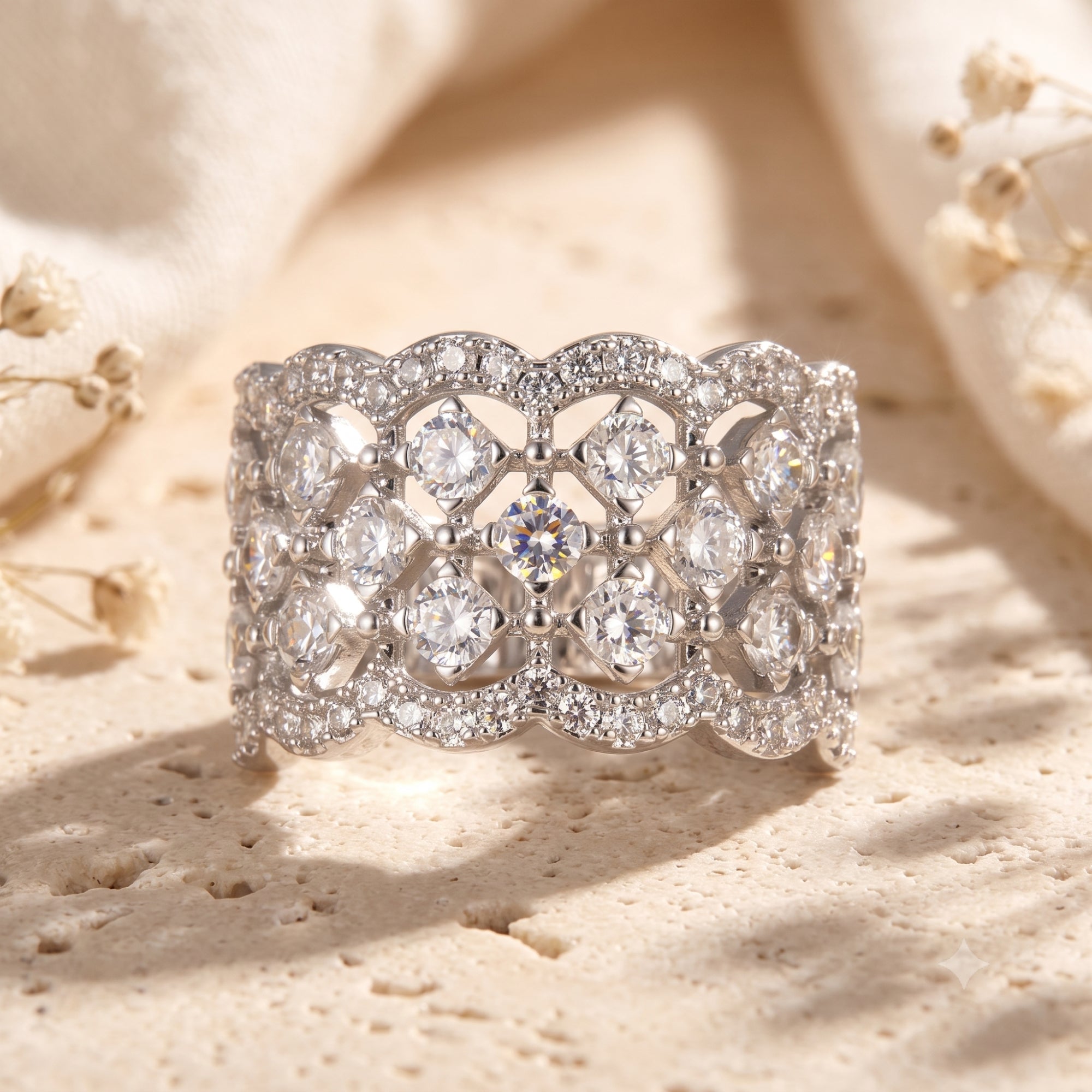 The Carisienne Ring