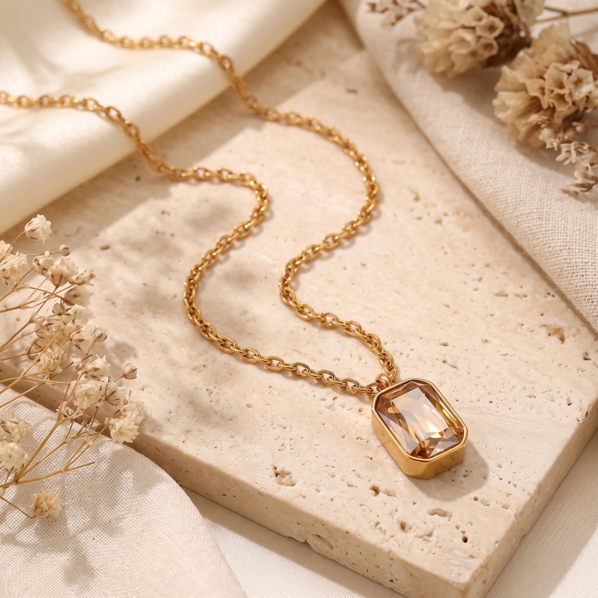 The Aurelia Bezel Necklace