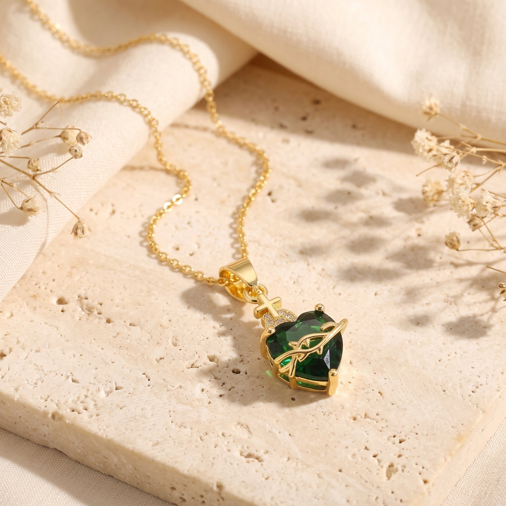 The Sacred Heart Pendant Necklace