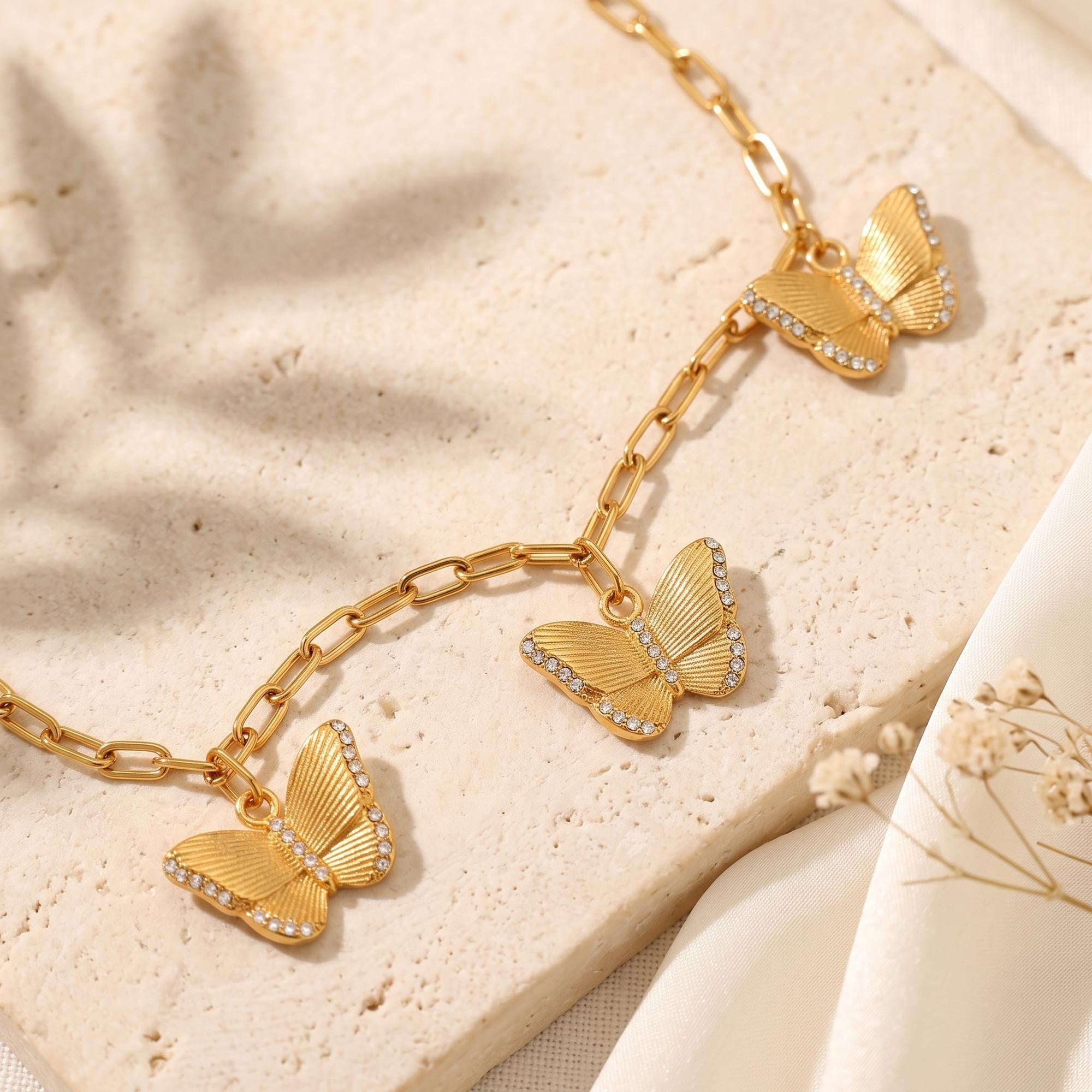 The Flutter Station Necklace