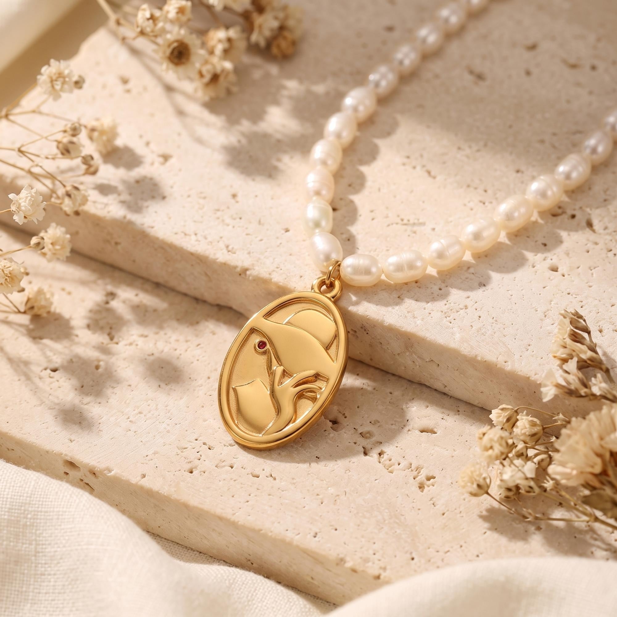 The Muse Pearl Profile Necklace