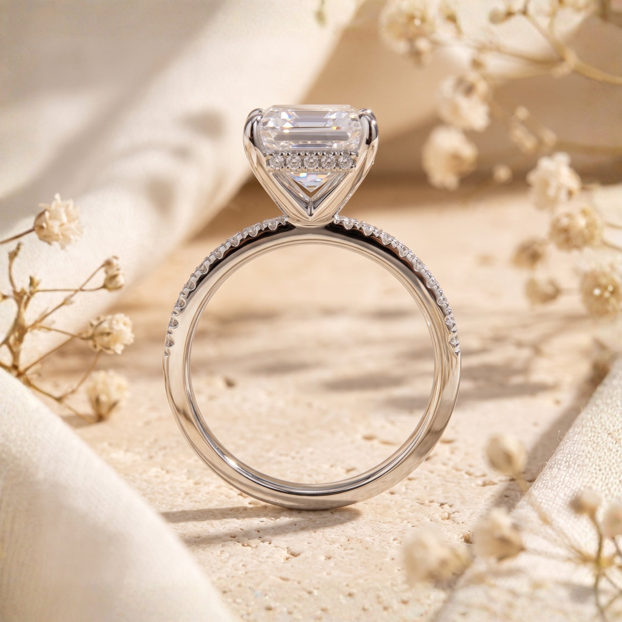 The Stella Hidden Halo Ring