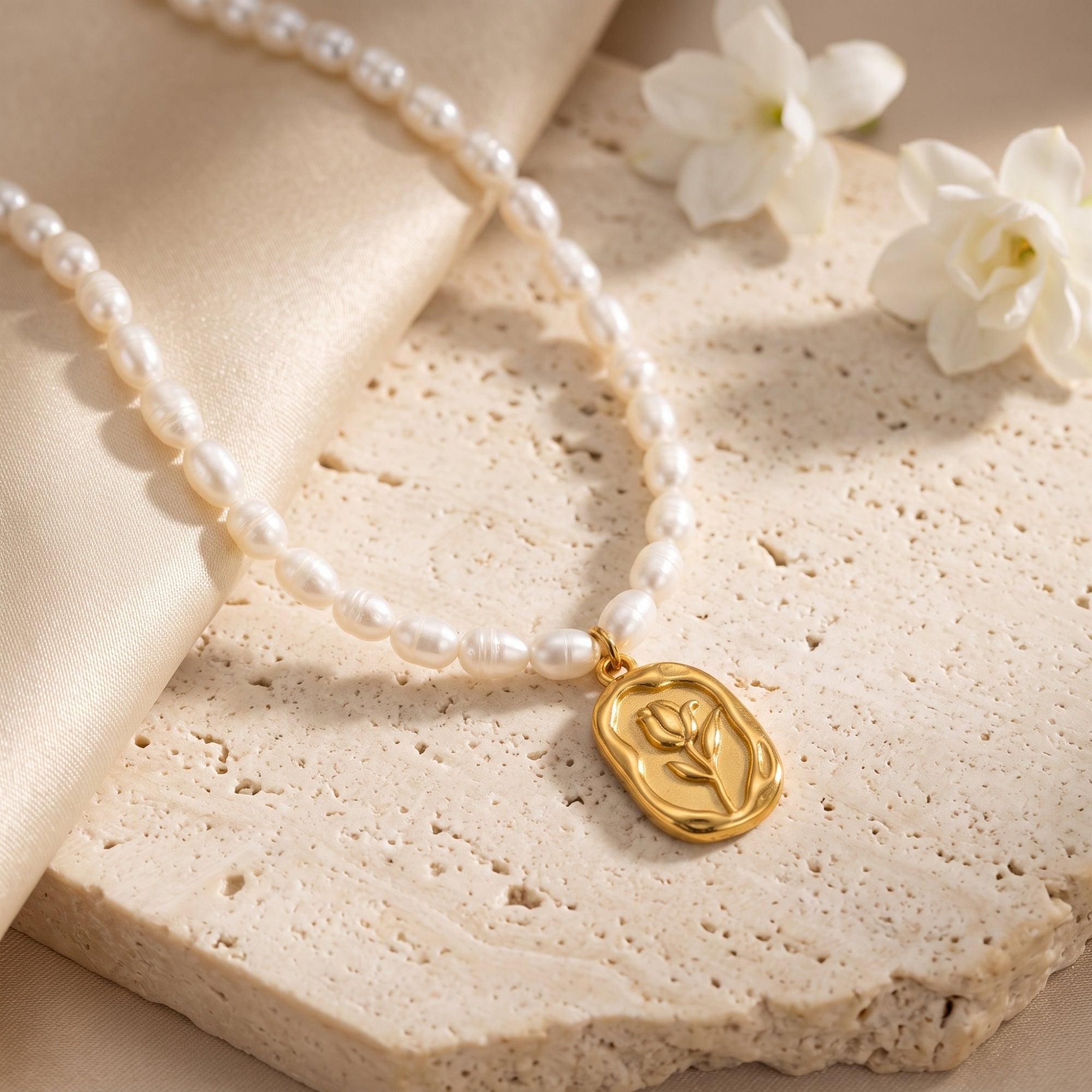 Le collier de perles Rosalinde
