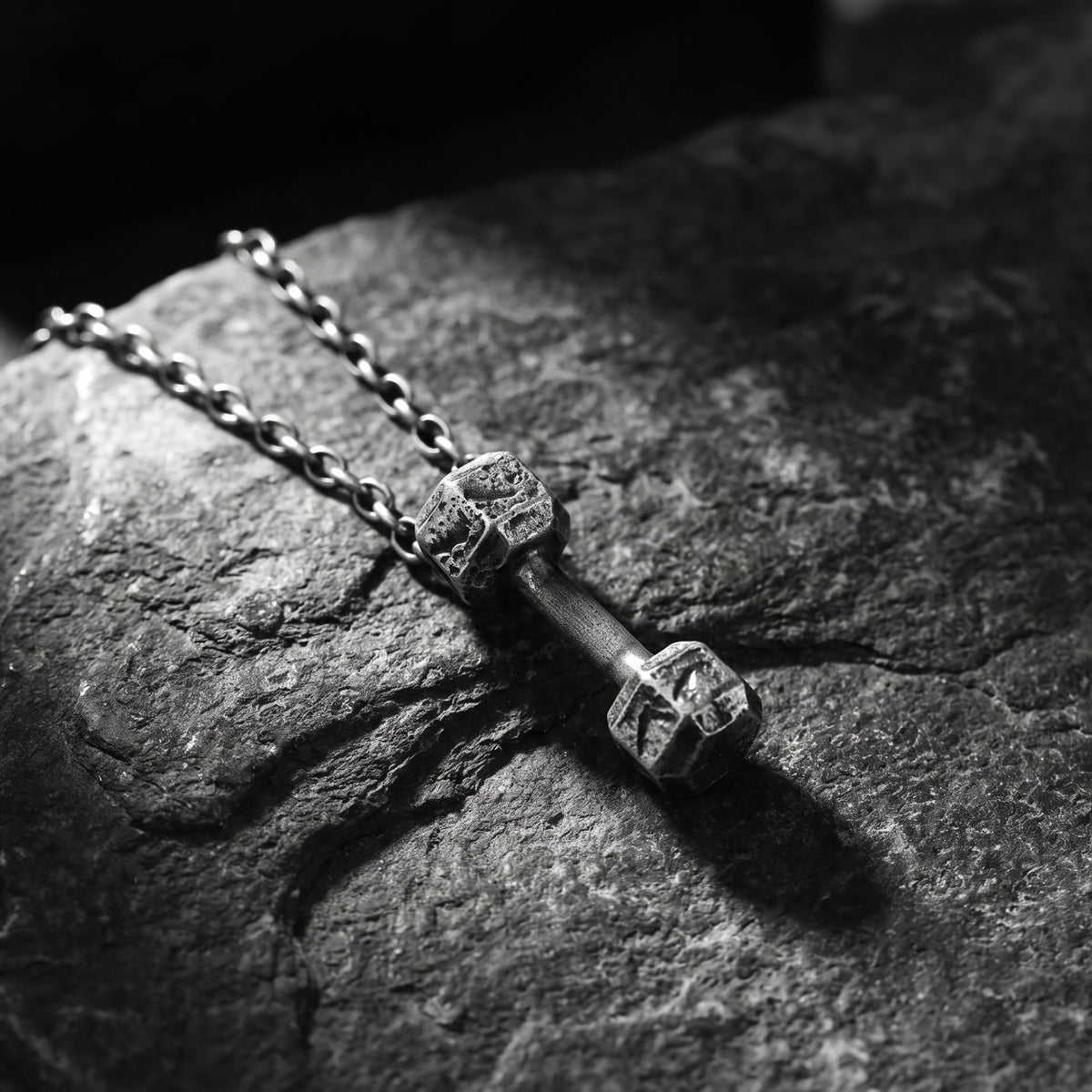 The Dumbbell Pendant Necklace