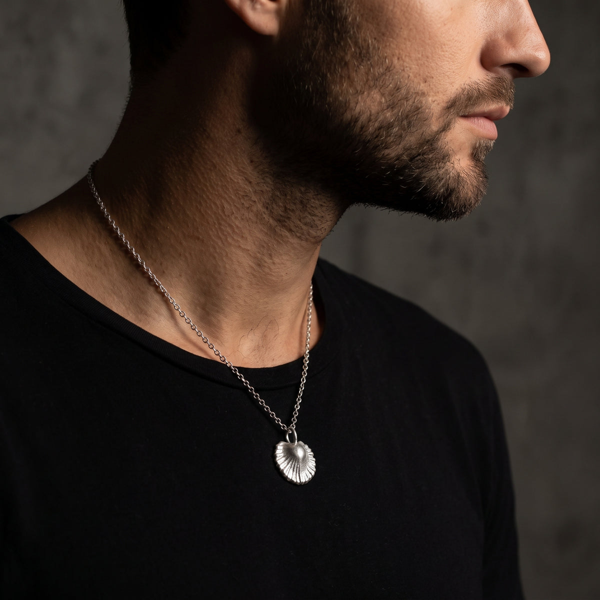 Collier pendentif coquillage Scallop Shell