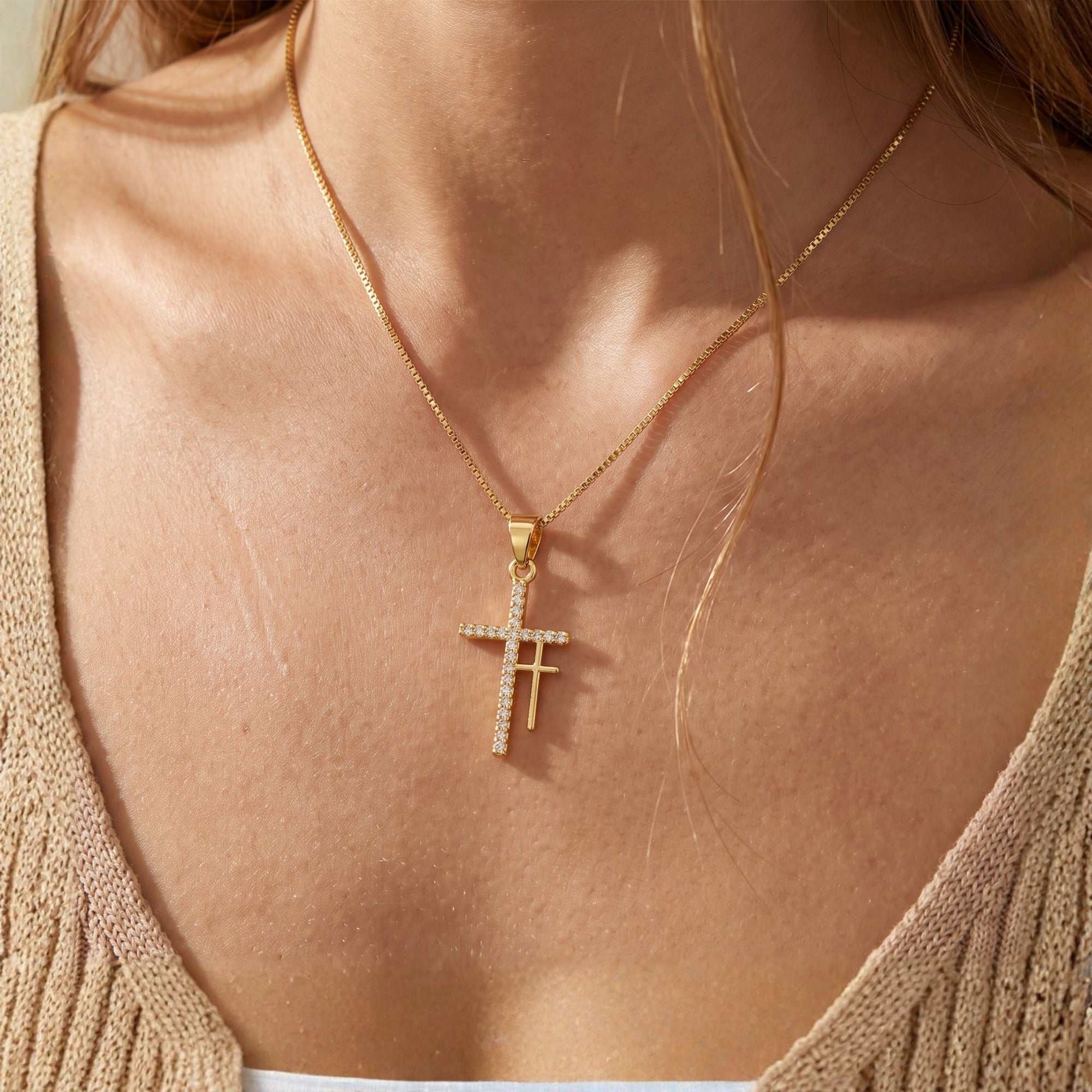 Le collier double croix Sanctum