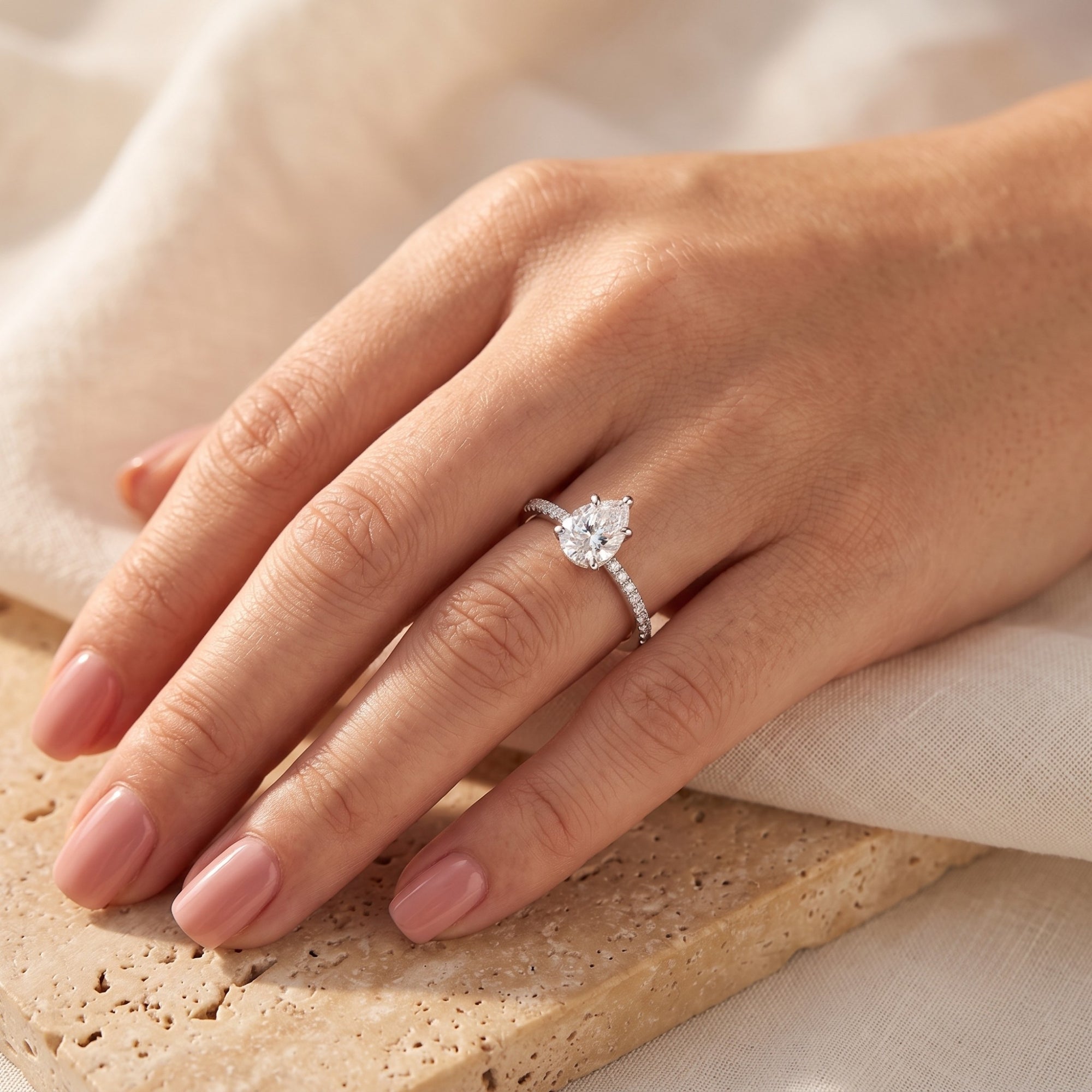 The Lunalise Ring