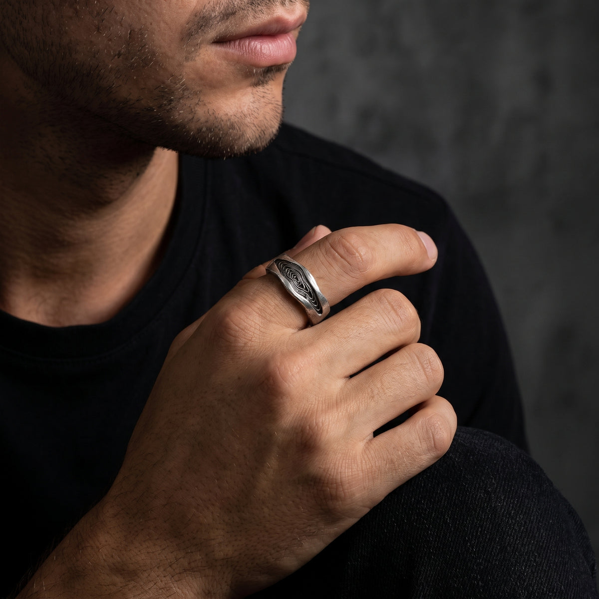 La bague ouverte Wood Grain