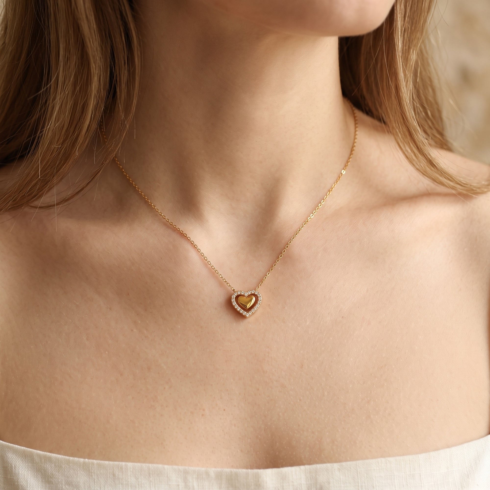 The Priscilla Pendant Necklace