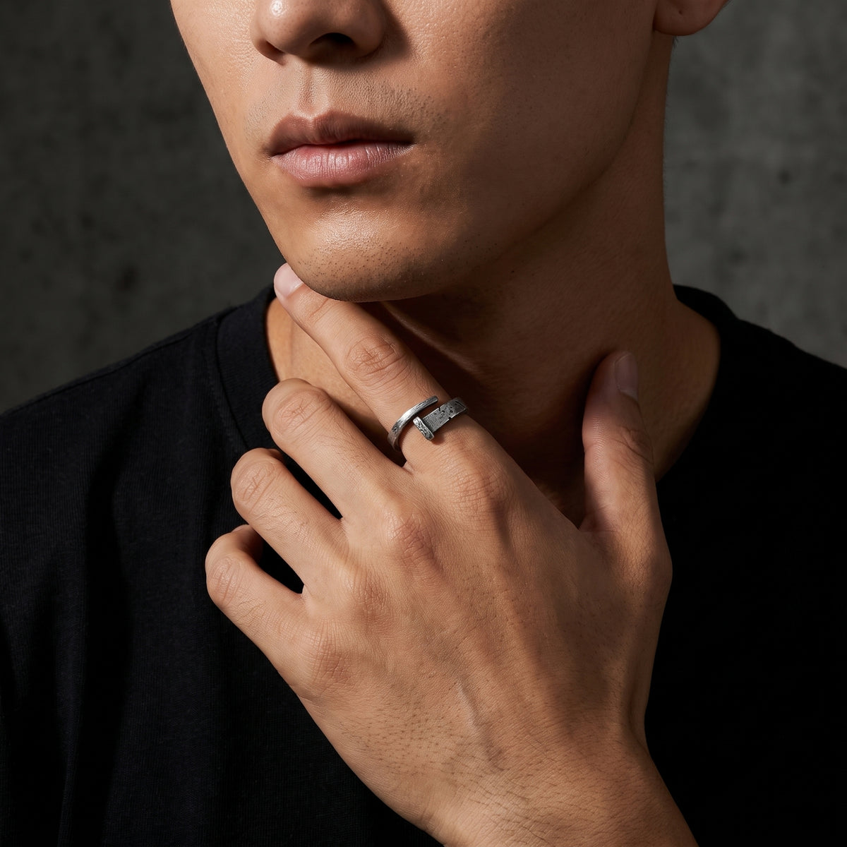 Bague clou forgé