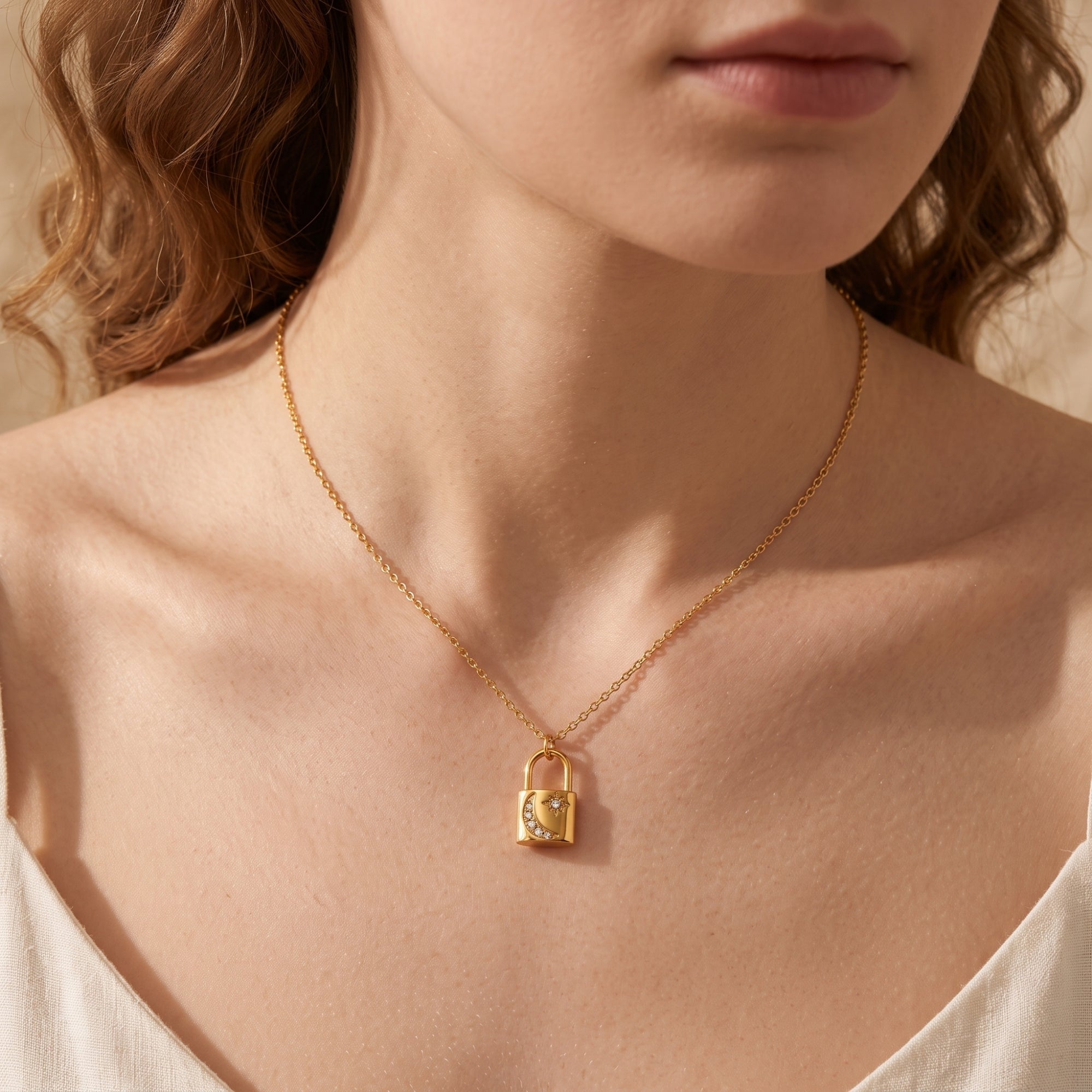 The Selenia Necklace