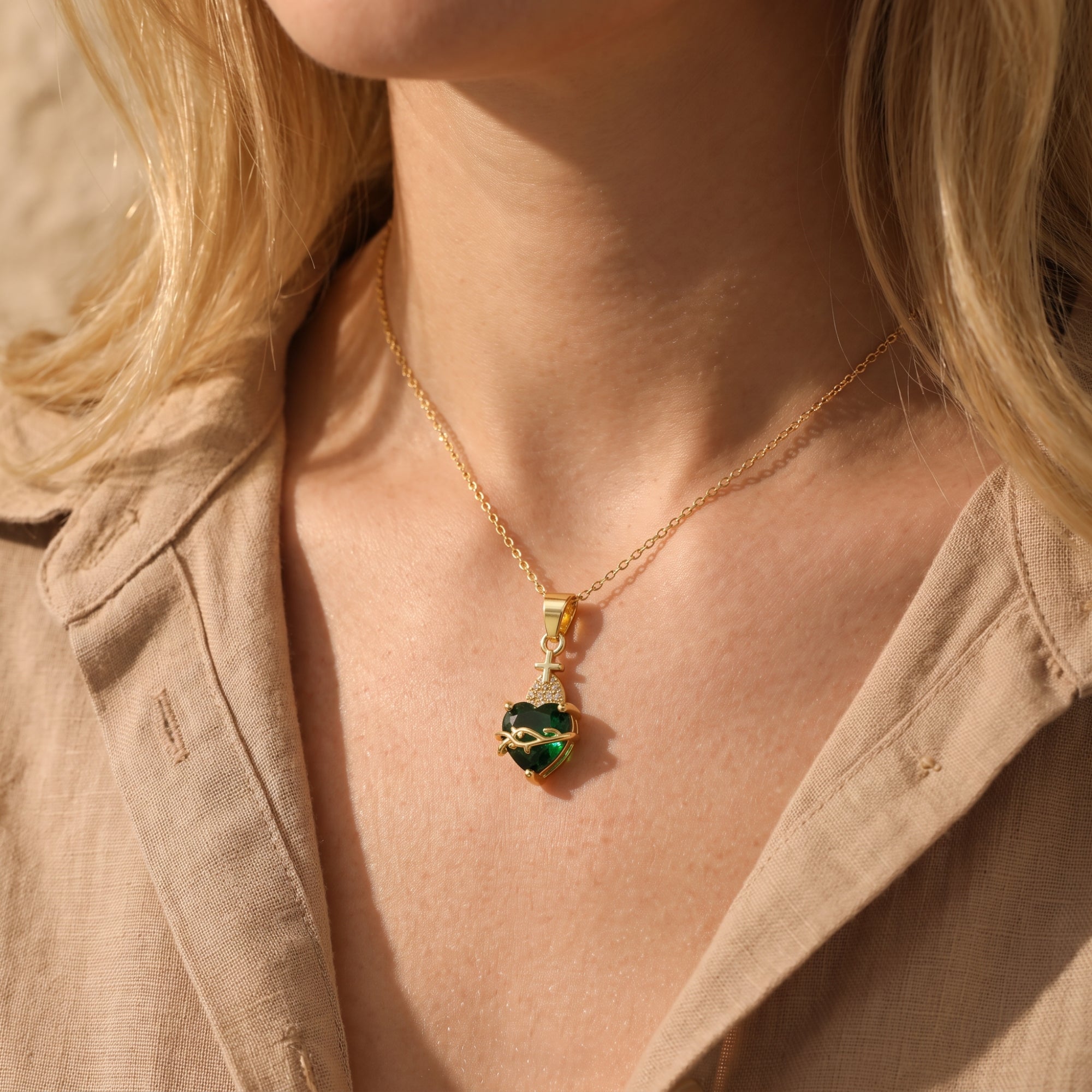 The Sacred Heart Pendant Necklace
