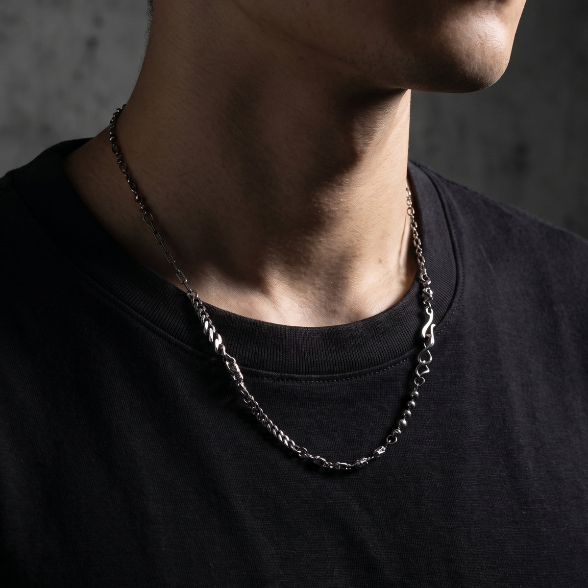 Le collier multi-maillons modulable
