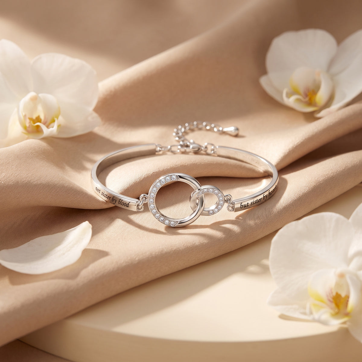 The Linked Circle Sister Bracelet