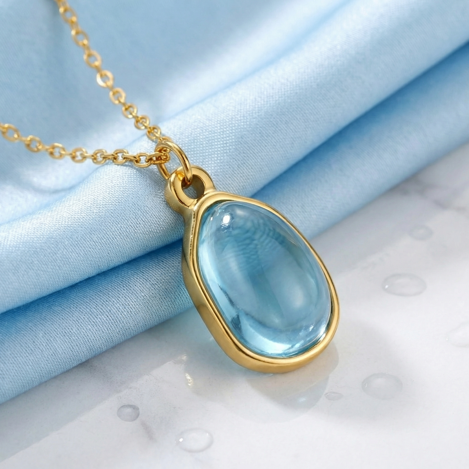 The Evadne Drop - Gold