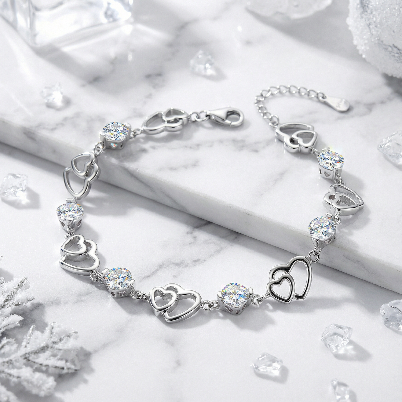 The Elaraea Heart Bracelet - S925 Sterling Silver