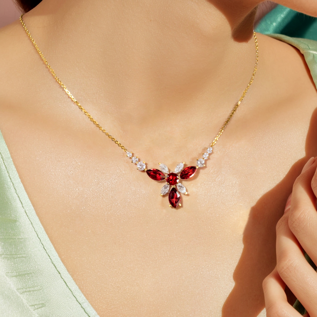 Crimson Bloom: Floral Round-Cut Garnet Necklace - S925