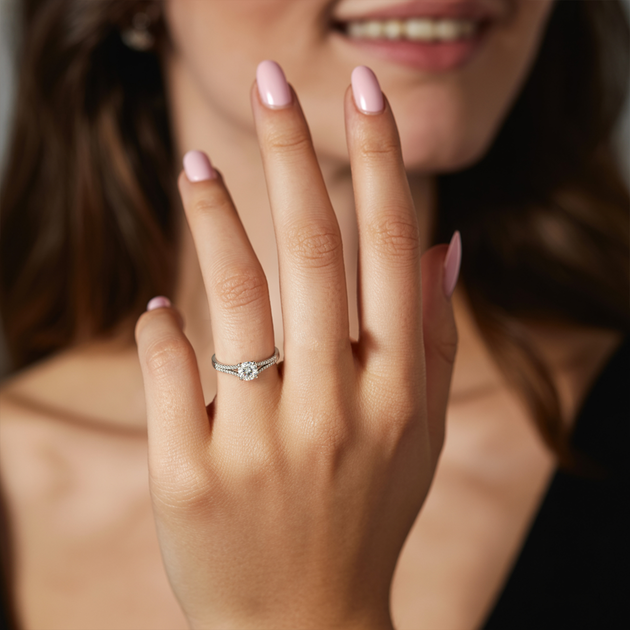 1CT Round Cut Split Shank Moissanite Ring