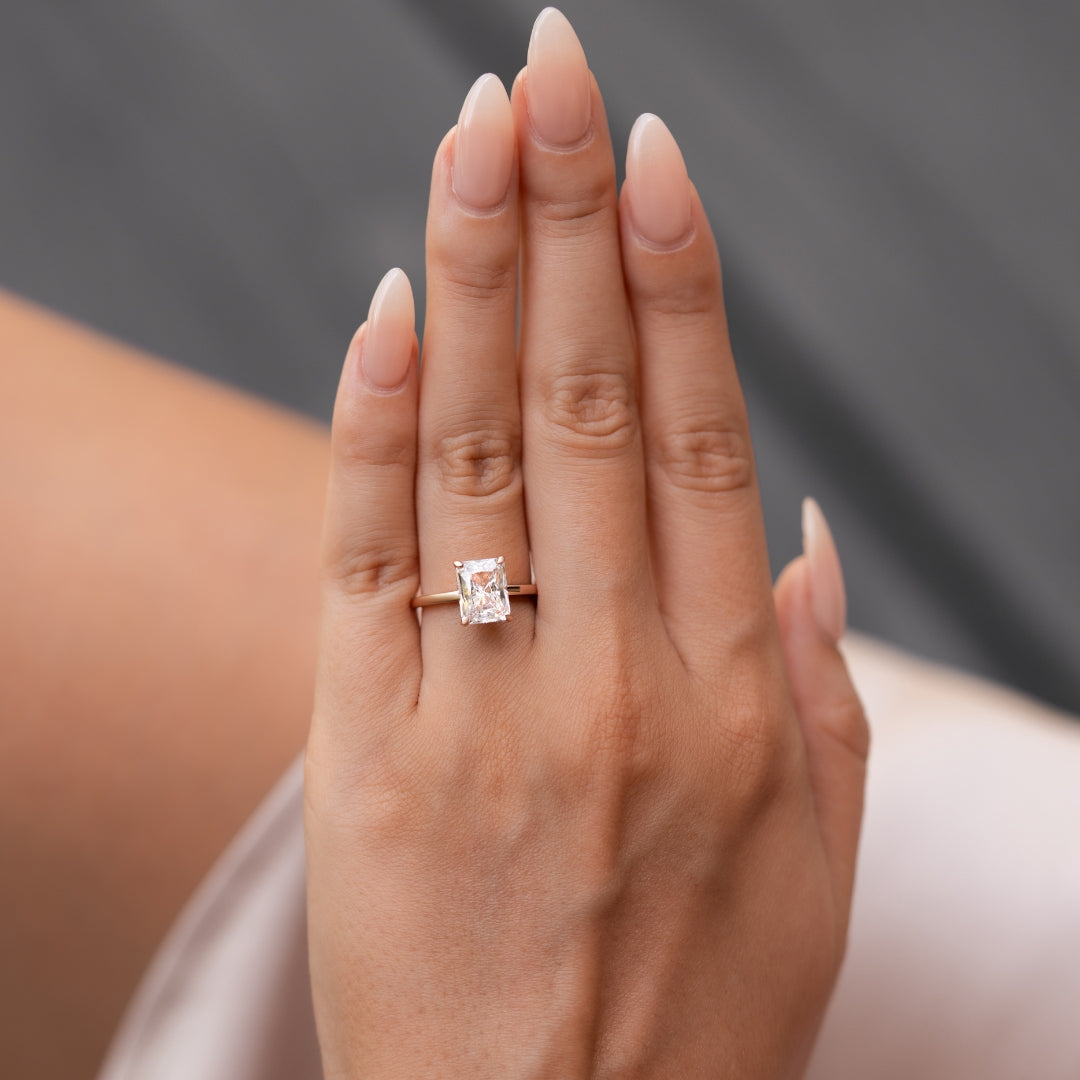 The Mariposa - Rose - Moissanite