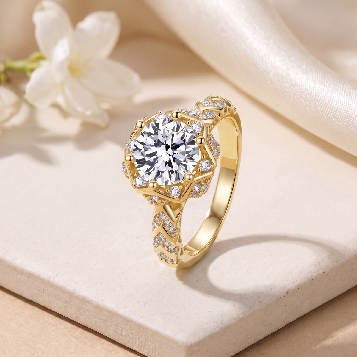 2CT Round Cut Halo Moissanite Ring — Gold hero