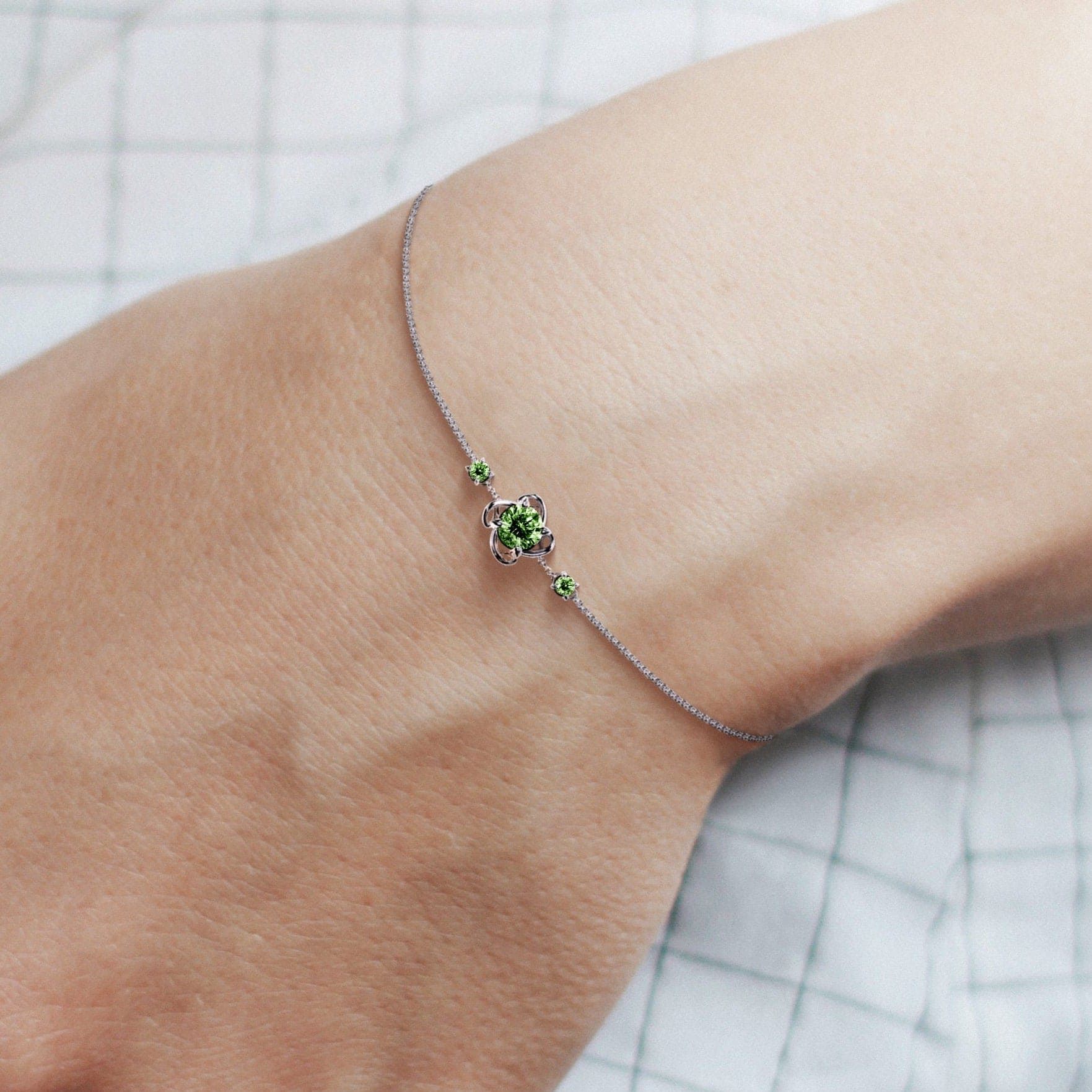 August Peridot Birthstone Bracelet - S925 Sterling Silver
