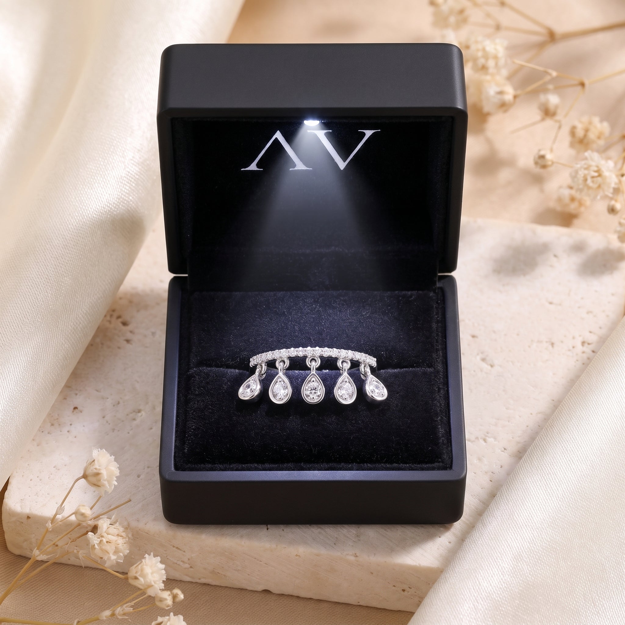 YLQ4810-rings - Premium LED Gift Box Presentation