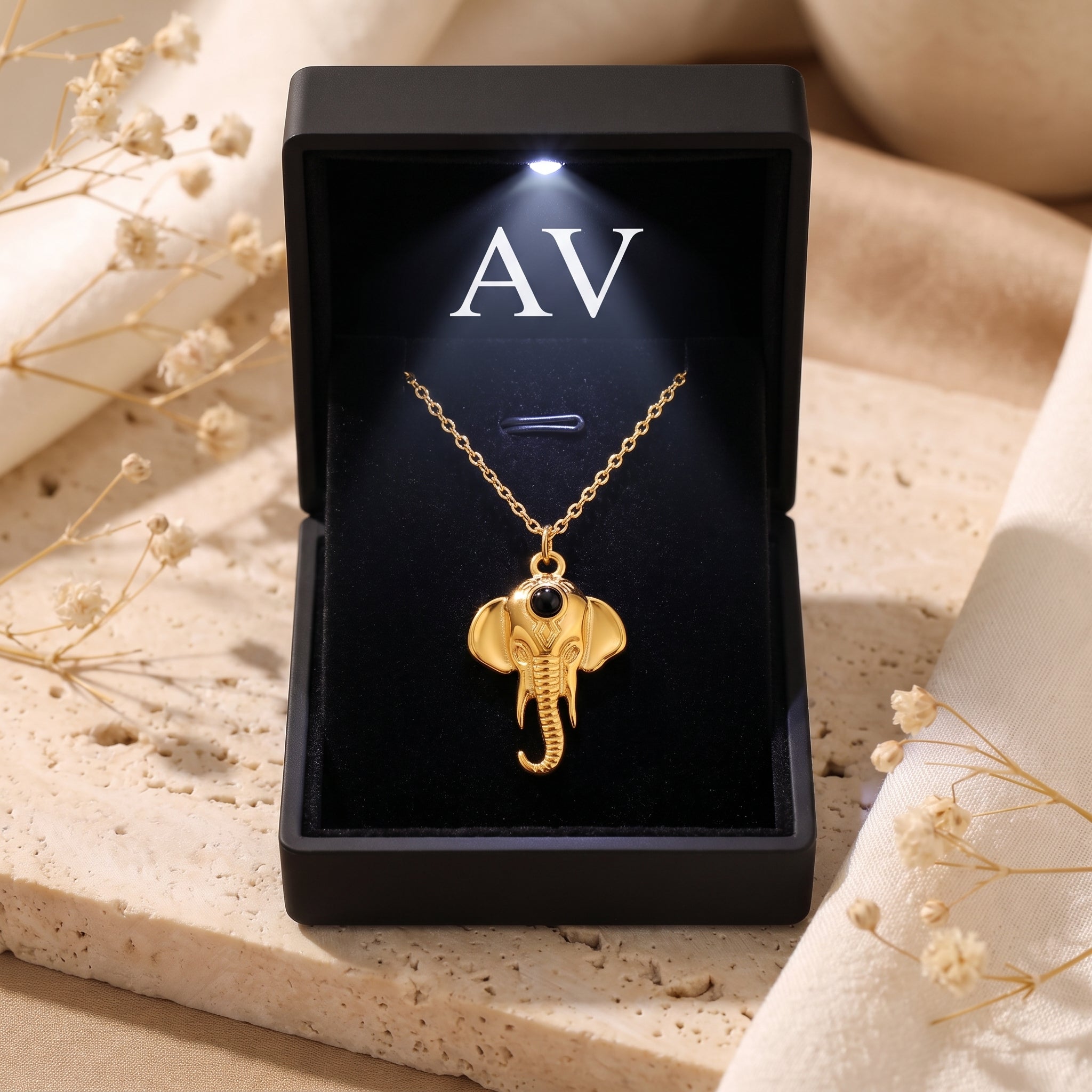 YLQ49157-NECKLACE - Premium LED Gift Box Presentation