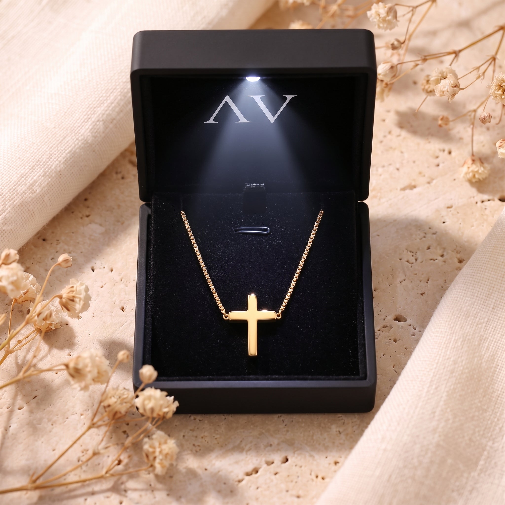 YLQ49189-NECKLACE - Premium LED Gift Box Presentation