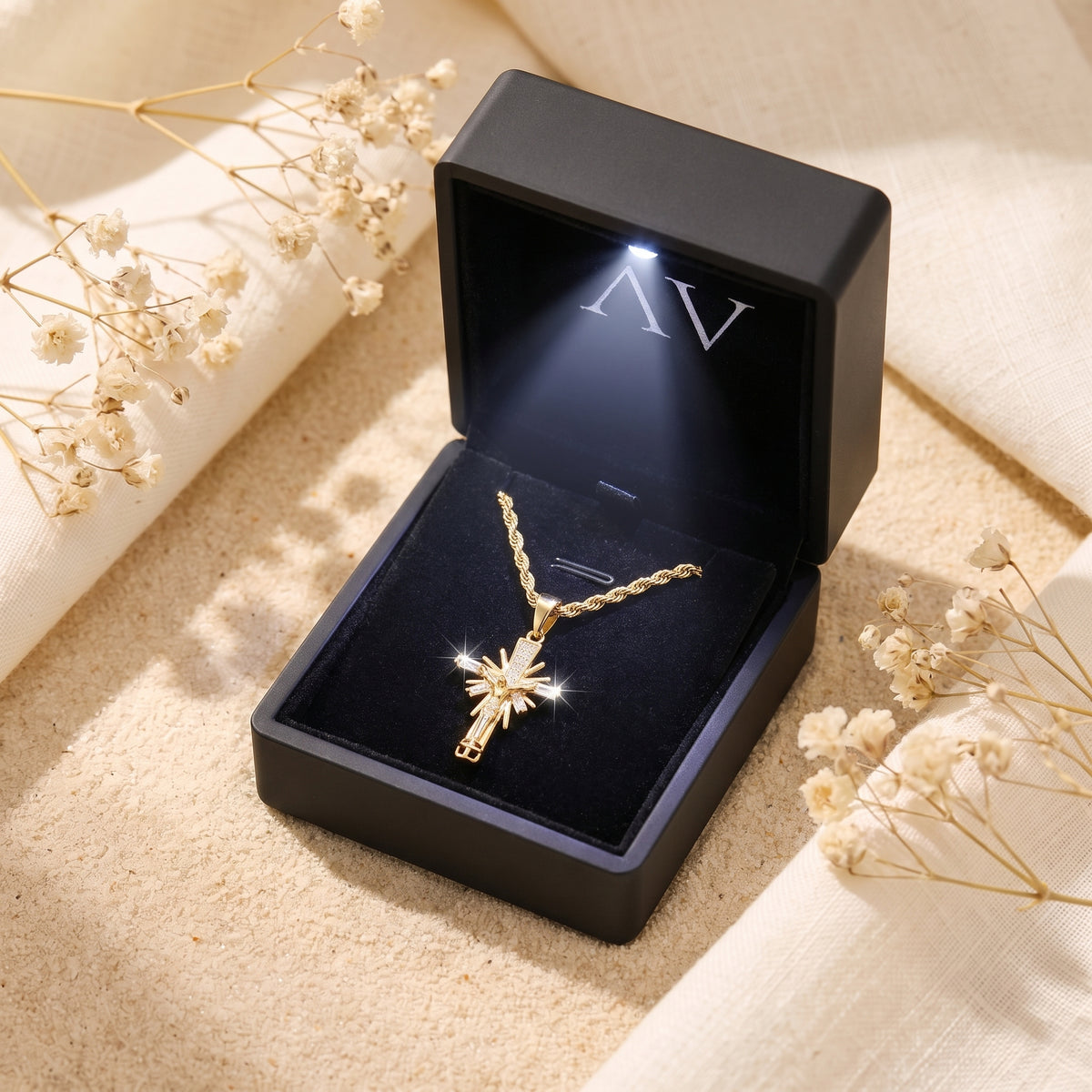 YLQ49545-cross necklace - Premium LED Gift Box Presentation