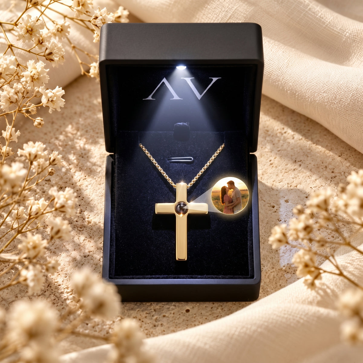 YLQ49572-cross necklace - Premium LED Gift Box Presentation