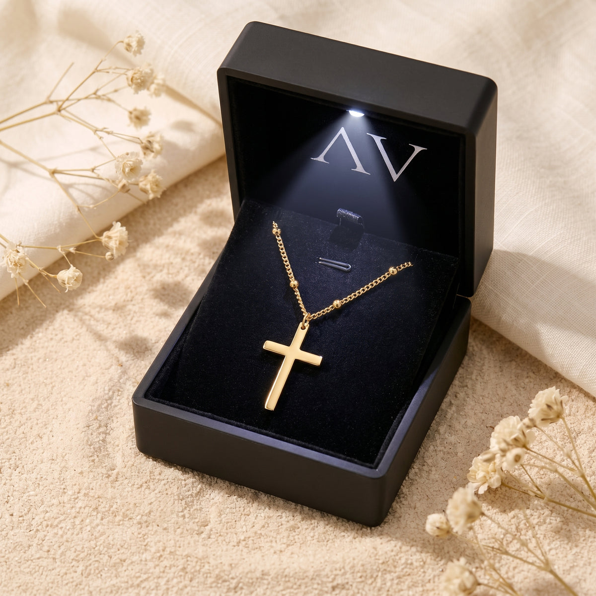 YLQ49580-cross necklace - Premium LED Gift Box Presentation