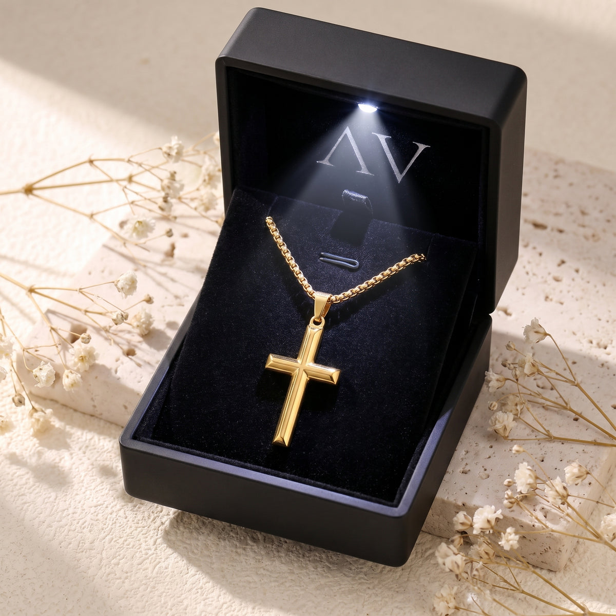 YLQ49599-cross necklace - Premium LED Gift Box Presentation