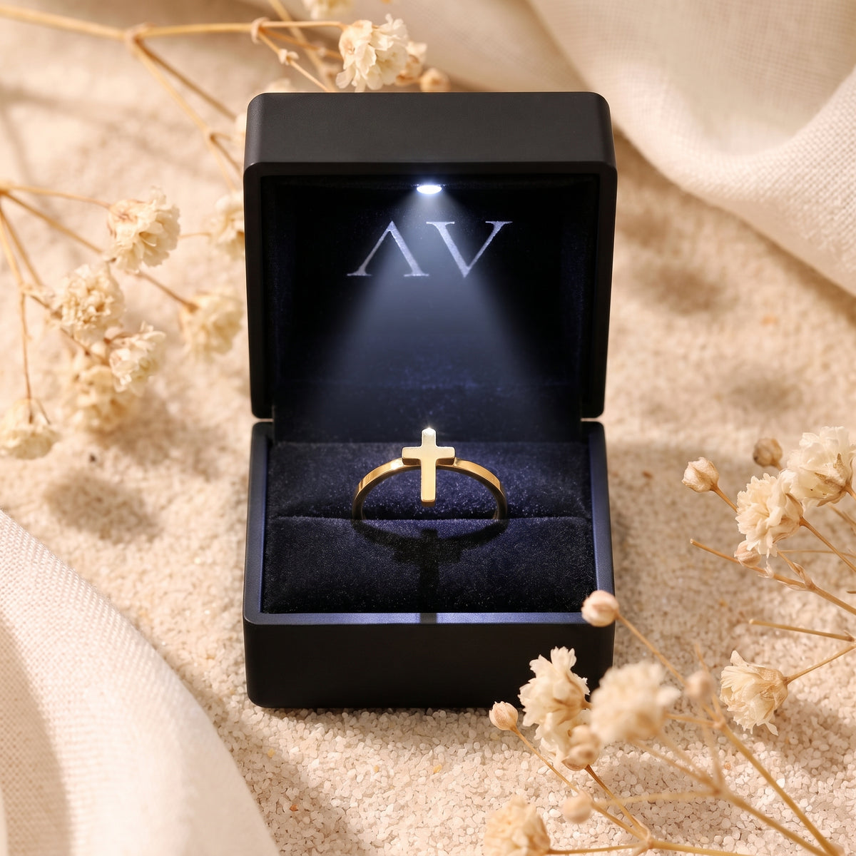 YLQ49618-ring - Premium LED Gift Box Presentation