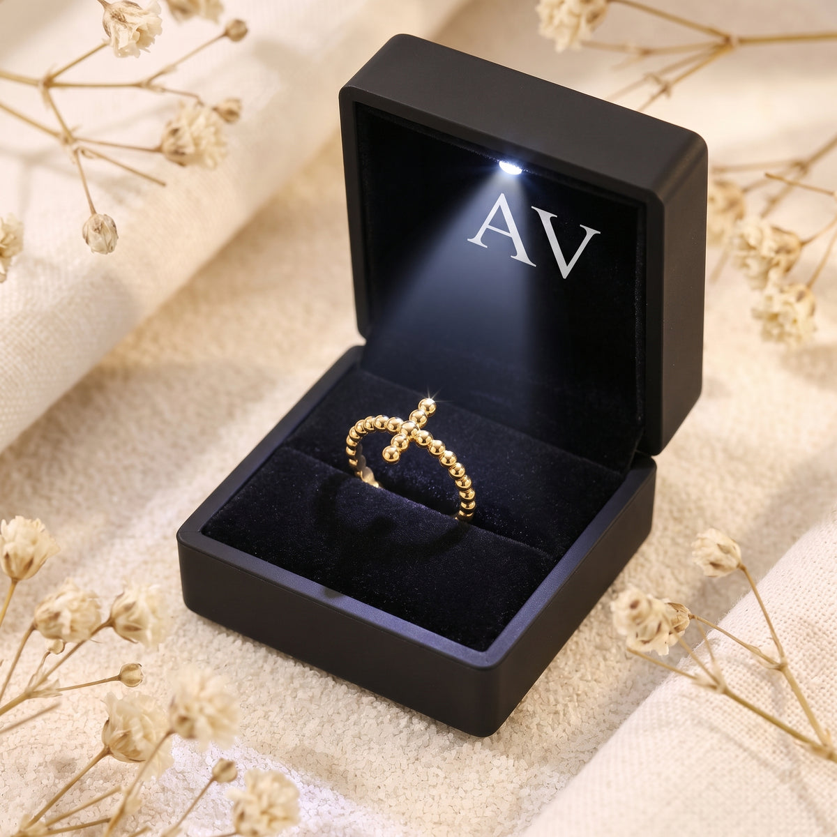YLQ49626-ring - Premium LED Gift Box Presentation