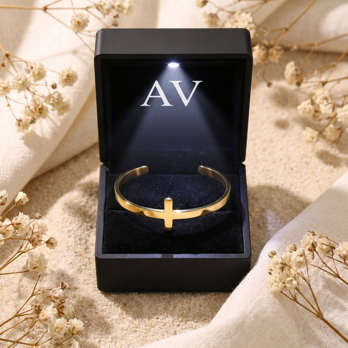 YLQ49784-bracelet - Premium LED Gift Box Presentation