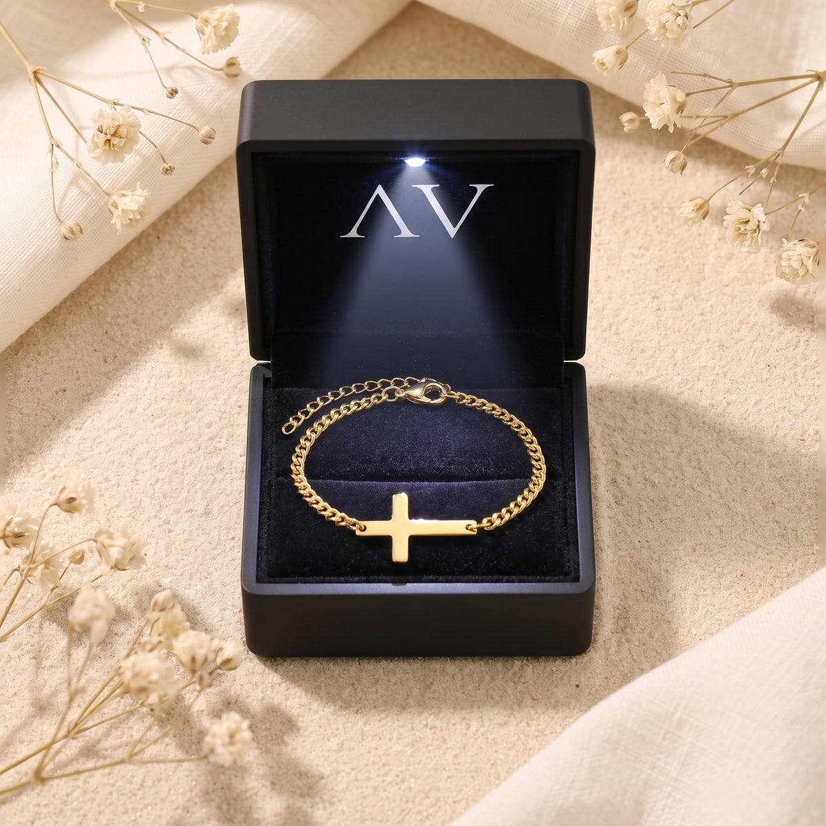 YLQ49786-bracelet - Premium LED Gift Box Presentation
