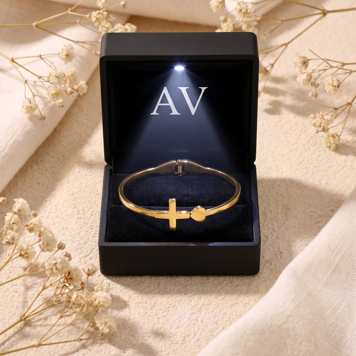 YLQ49804-bracelet - Premium LED Gift Box Presentation