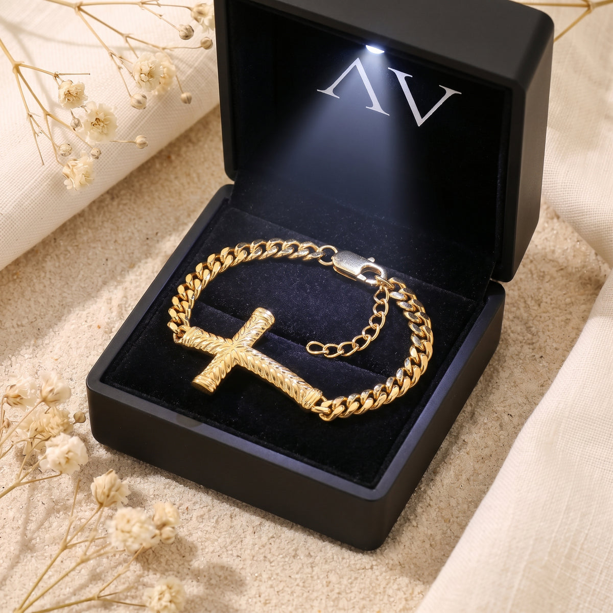 YLQ49822-bracelet - Premium LED Gift Box Presentation
