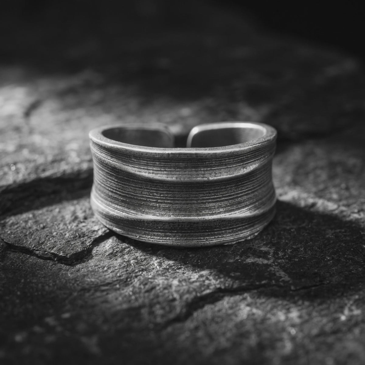YLQ49978-rings rotation video