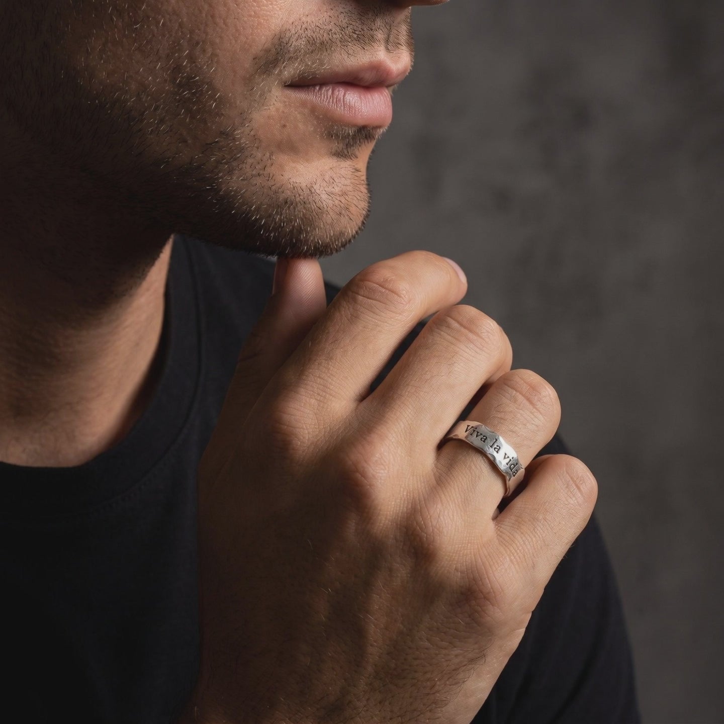 YLQ50142-rings lifestyle video