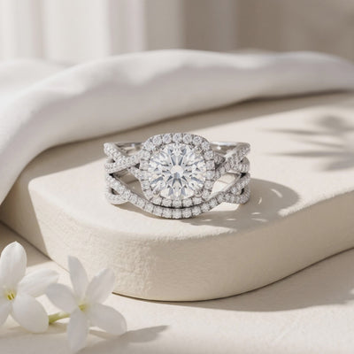 Round Cut 2Pcs Diamond Bridal Ring Set — Hero video (10 seconds)