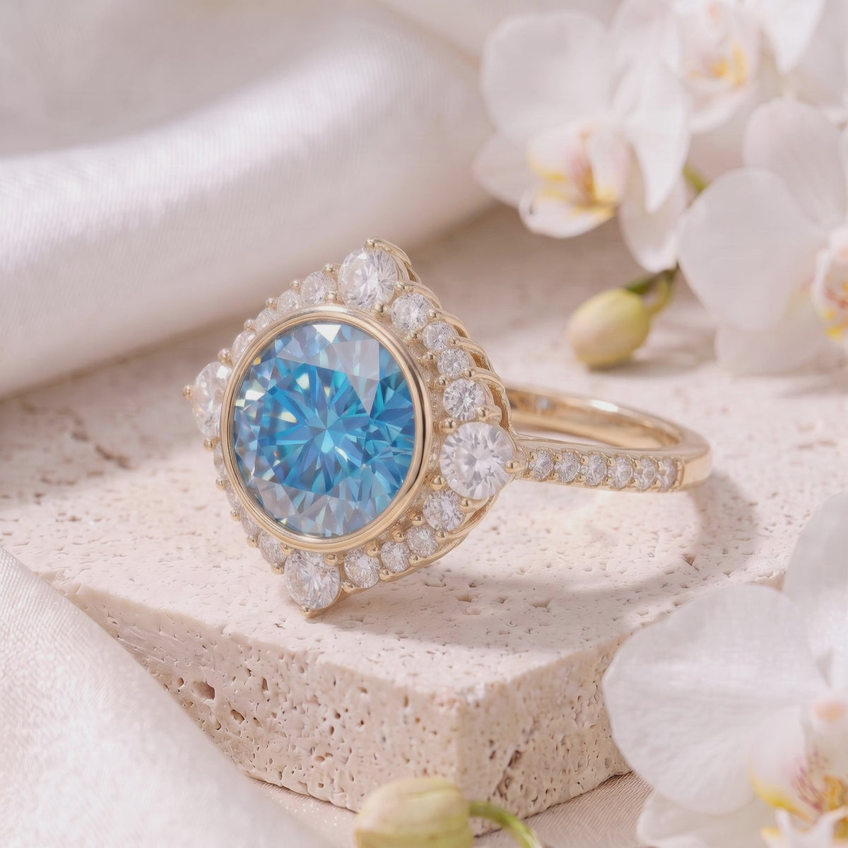 AI0010-ROU-3CT-PAVE-BEZEL rotation video