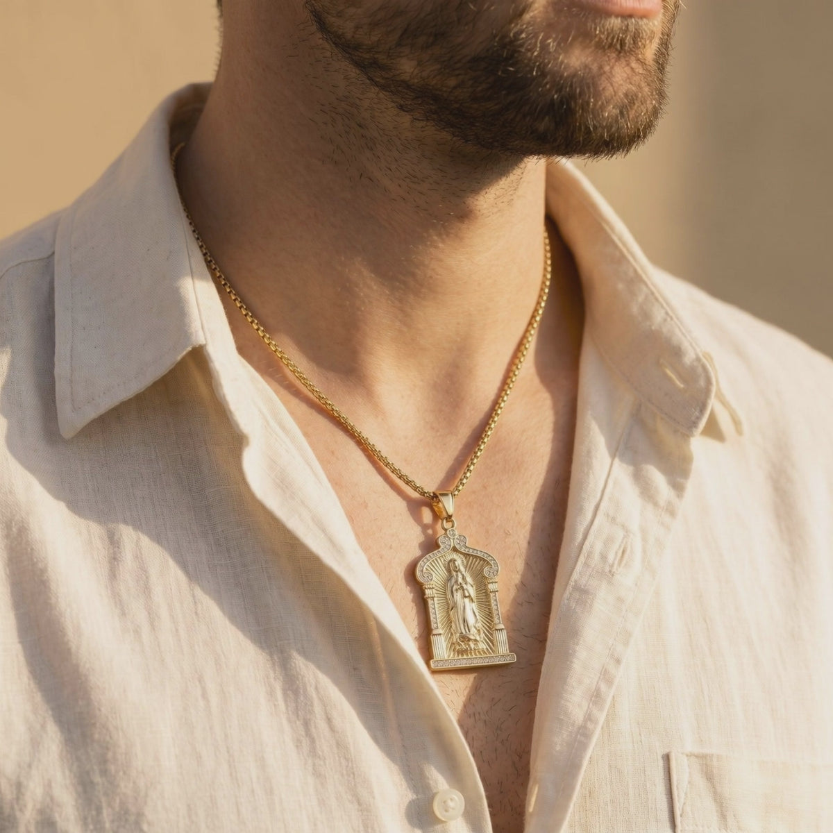 YLQ49690-cross necklace lifestyle video