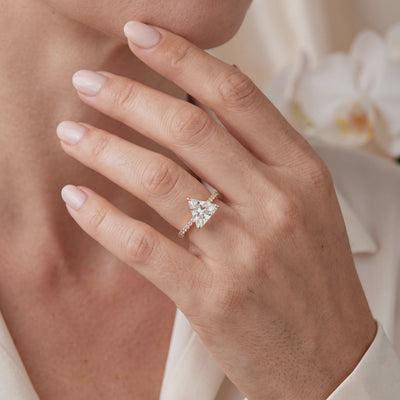 AI0009-TRG-1.5CT-PAVE-SOLIT lifestyle video