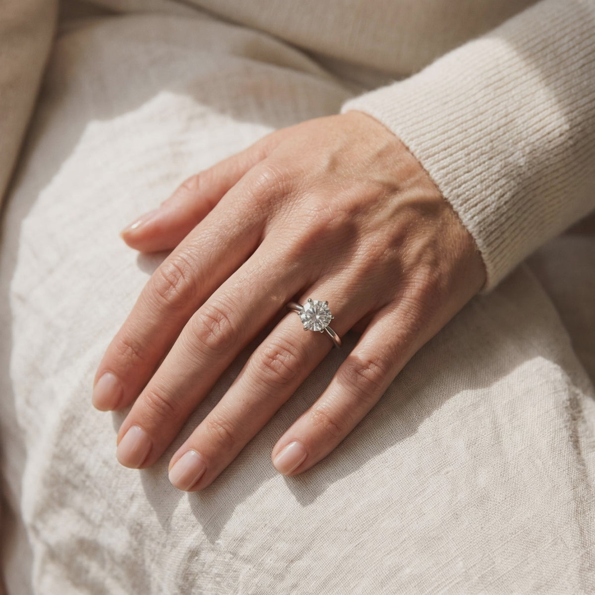 3CT Brilliant Round Cut Moissanite Ring — Lifestyle video (10 seconds)