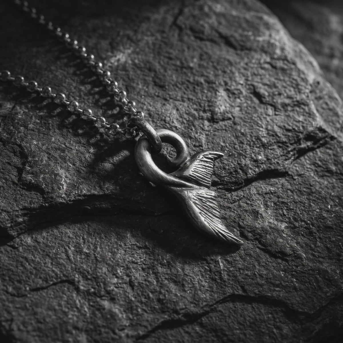 YLQ49942-Necklace rotation video