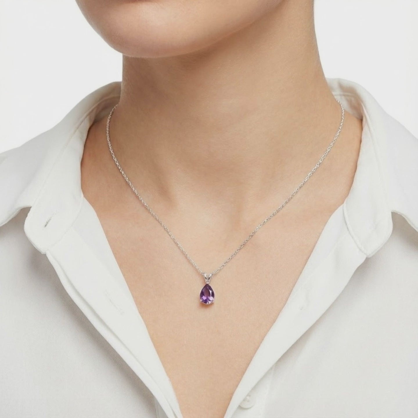 Purple moissanite solid gold necklace video.