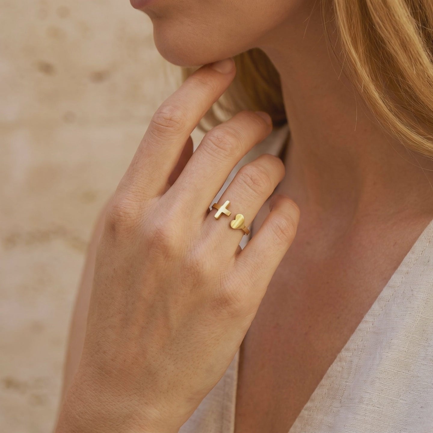 YLQ49619-ring lifestyle video