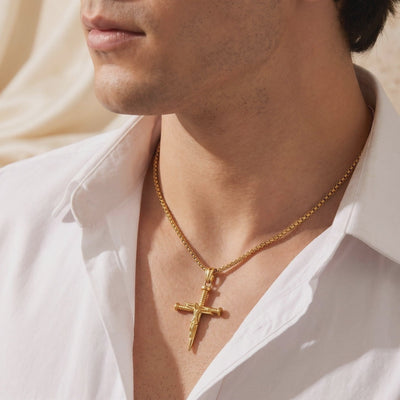 YLQ49697-cross necklace lifestyle video